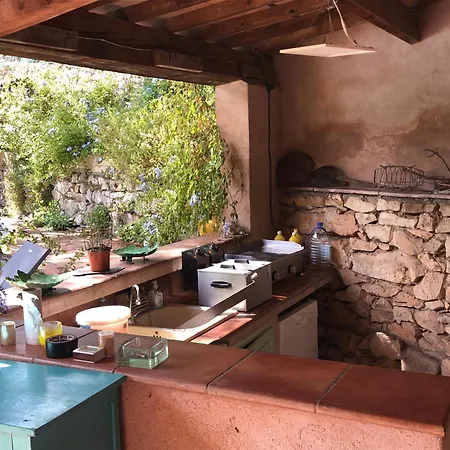 Petite Maison De Charme Avec Piscine Et Pins Centenaires فيلة