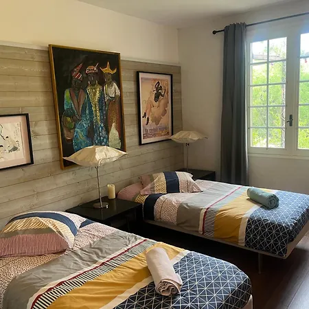 Petite Maison De Charme Avec Piscine Et Pins Centenaires Villa