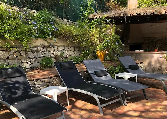 Βίλα Petite Maison De Charme Avec Piscine Et Pins Centenaires *
